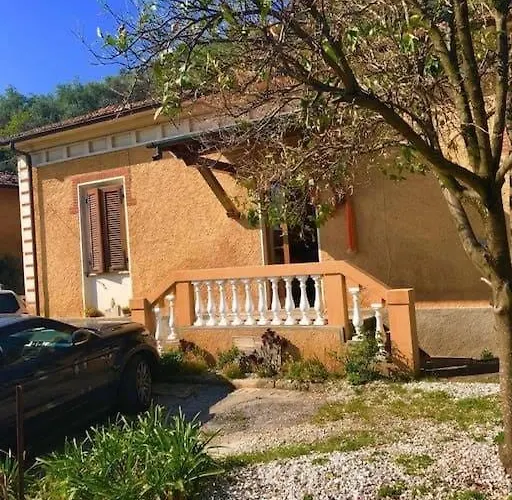 Casa Marcella - Comfort And Relax A Pietrasanta Апартаменты *